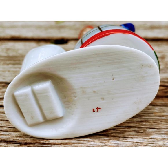 Antique Germany Porcelain Toothbrush Holder Peasant Lady - Picture 3 of 10